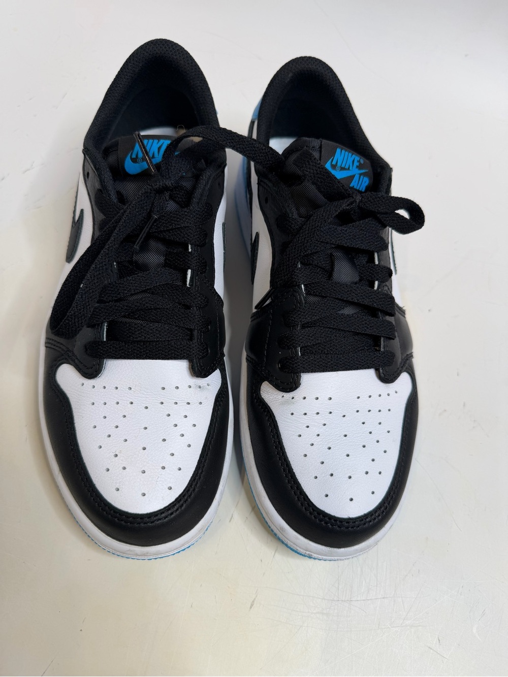 Nike Women's Black, White & Blue Low-Top Sneakers